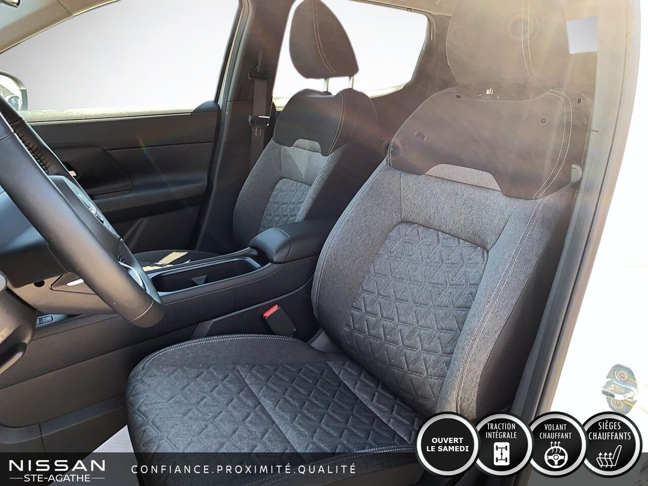 2026 Nissan Kicks SV | AWD | BANCS CHAUFFANTS | MAGS | White Saint-Jérôme - photo #7