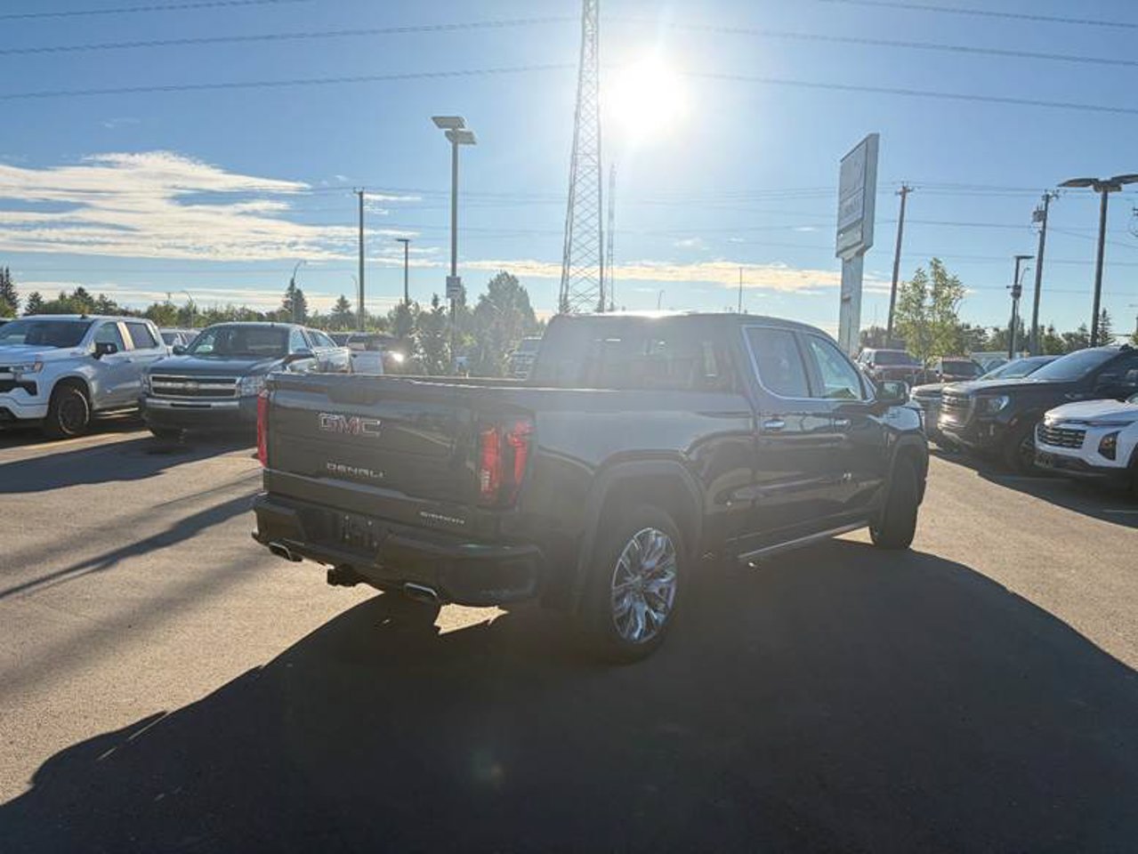 2025 GMC Sierra 1500 4WD Crew Cab 147 Denali Black Sherwood Park - photo #4