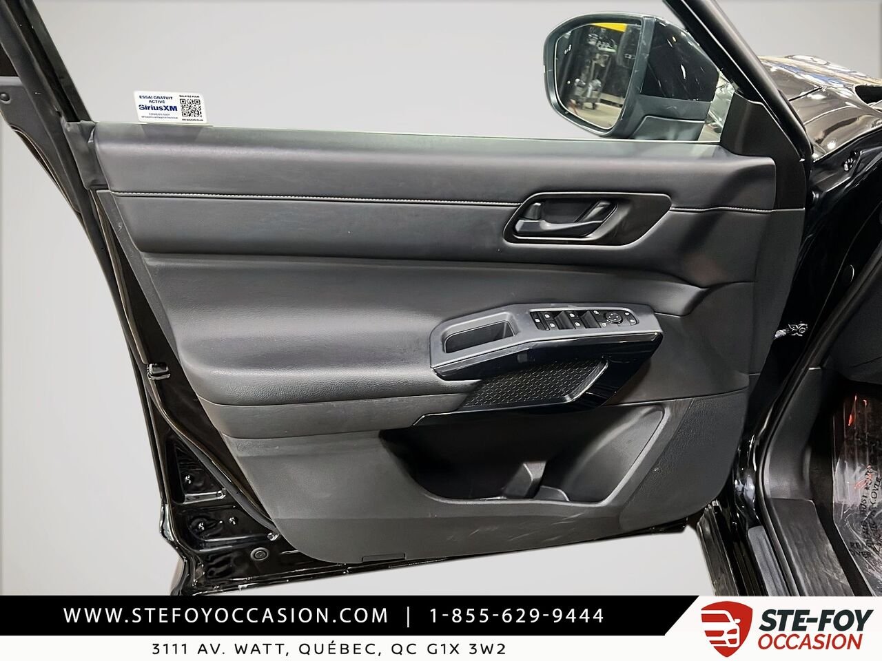 2024 Nissan Pathfinder Black Québec - photo #10