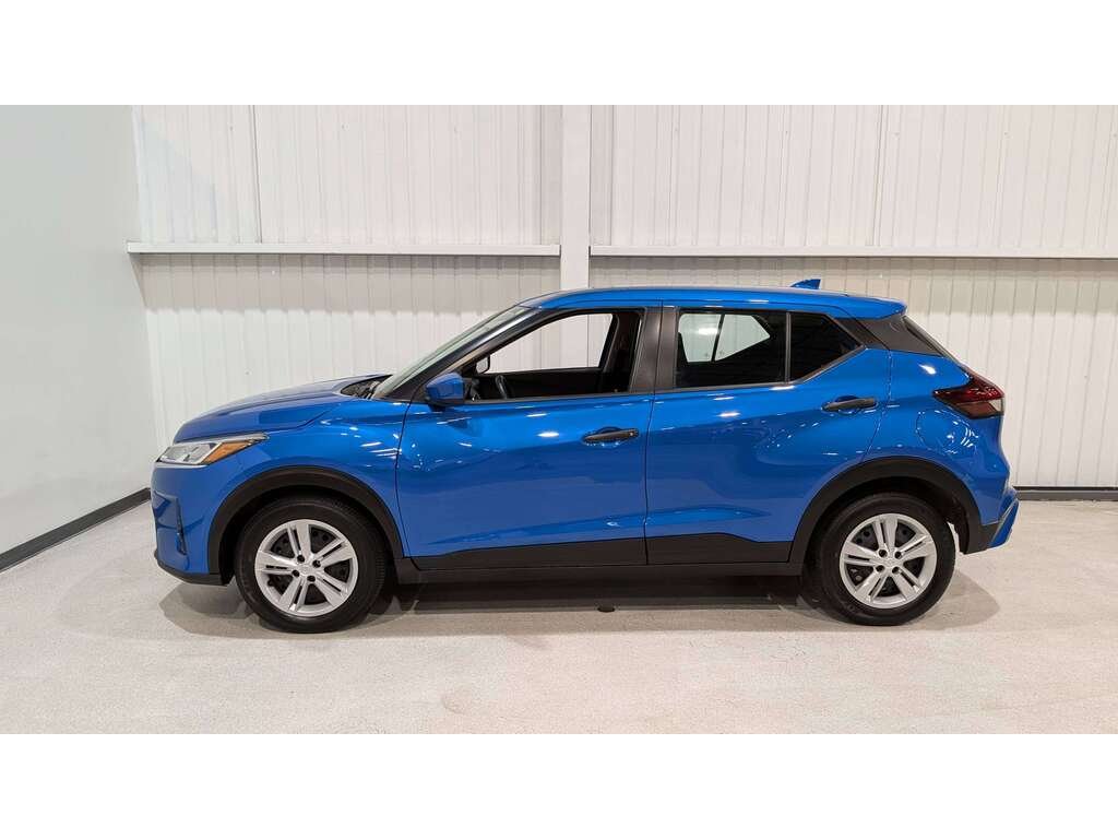 Nissan Kicks 2024 Bleu Val-David - photo #4