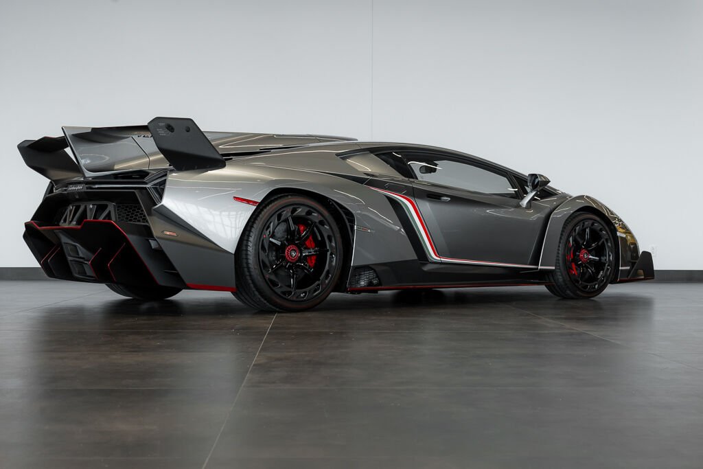 Lamborghini Veneno 1 OF 3 | *PRICE IN USD* 2014 Gris Kirkland - photo #21