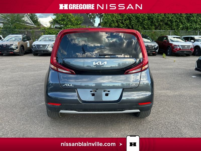 Kia Soul 2022 Gris Laval - photo #13