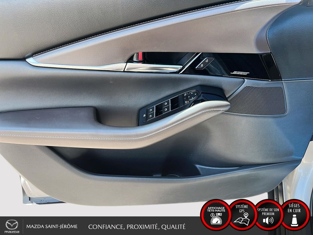 Mazda CX-30 GT | TOIT OUVRANT | CUIR | AWD | 2024 Gris Saint-Jérôme - photo #11