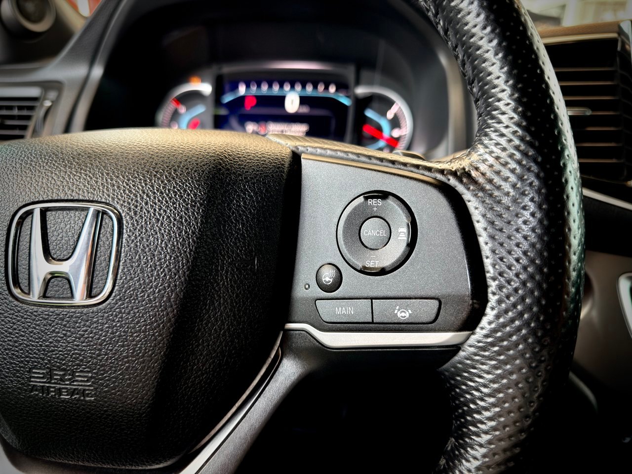 Honda Passport 2020 Gris Notre-Dame-des-Prairies - photo #26