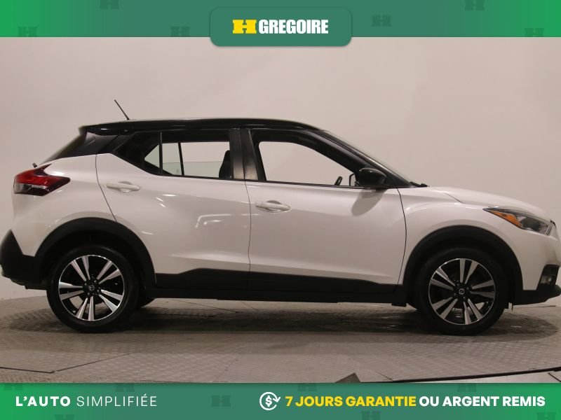 2019 Nissan Kicks White Laval - photo #10
