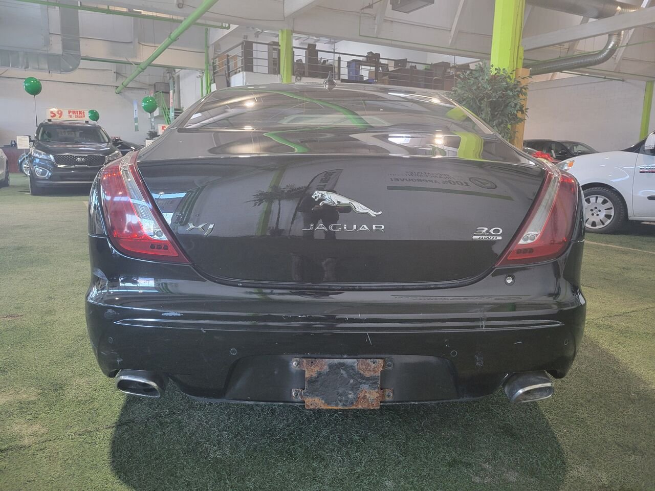2014 Jaguar XJ Black  - photo #4