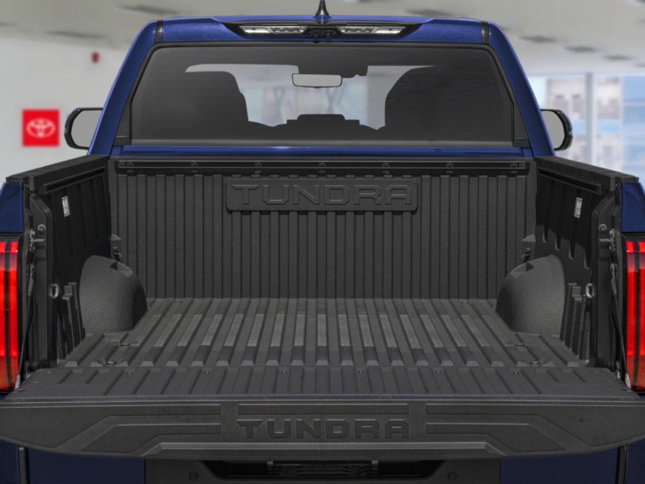 Toyota Tundra 2026 Noir minuit métallisé Saint-Eustache - photo #10