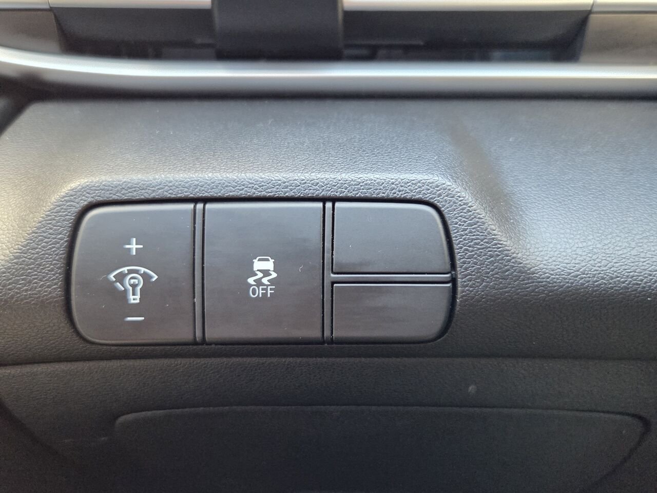 2024 Hyundai Elantra White Mont-Laurier - photo #13