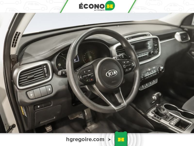 Kia Sorento 2017 Blanc Laval - photo #21