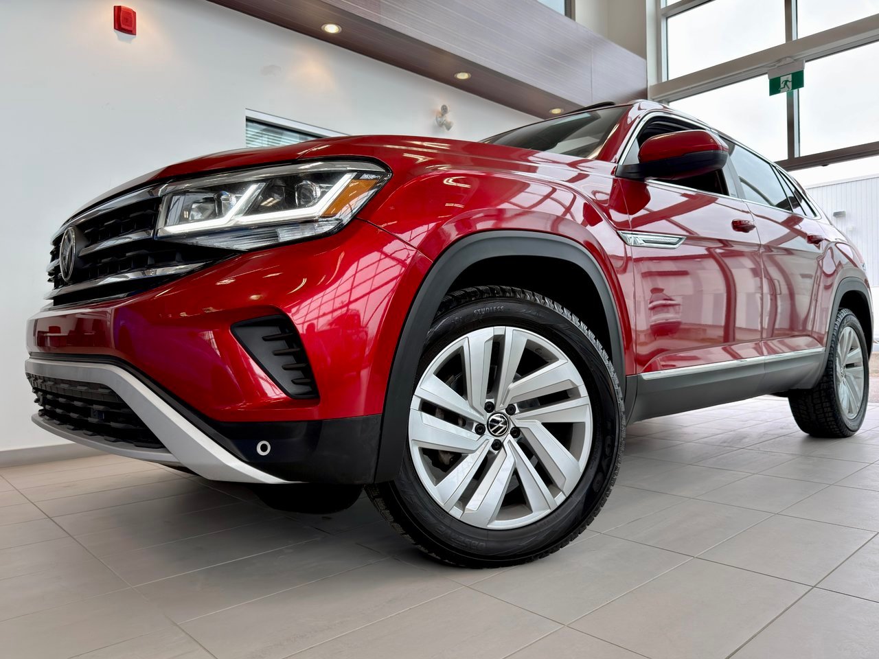 Volkswagen Atlas Cross Sport 2021 Rouge Notre-Dame-des-Prairies - photo #2