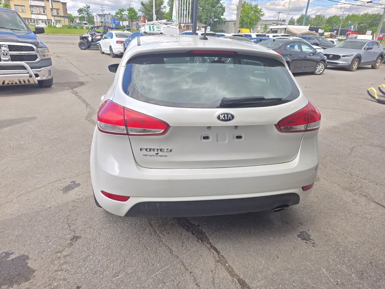 2015 Kia 5 portes Forte White  - photo #3