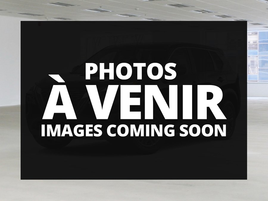 2026 Nissan LEAF 2026 Everest White Pearl Tricoat/Black