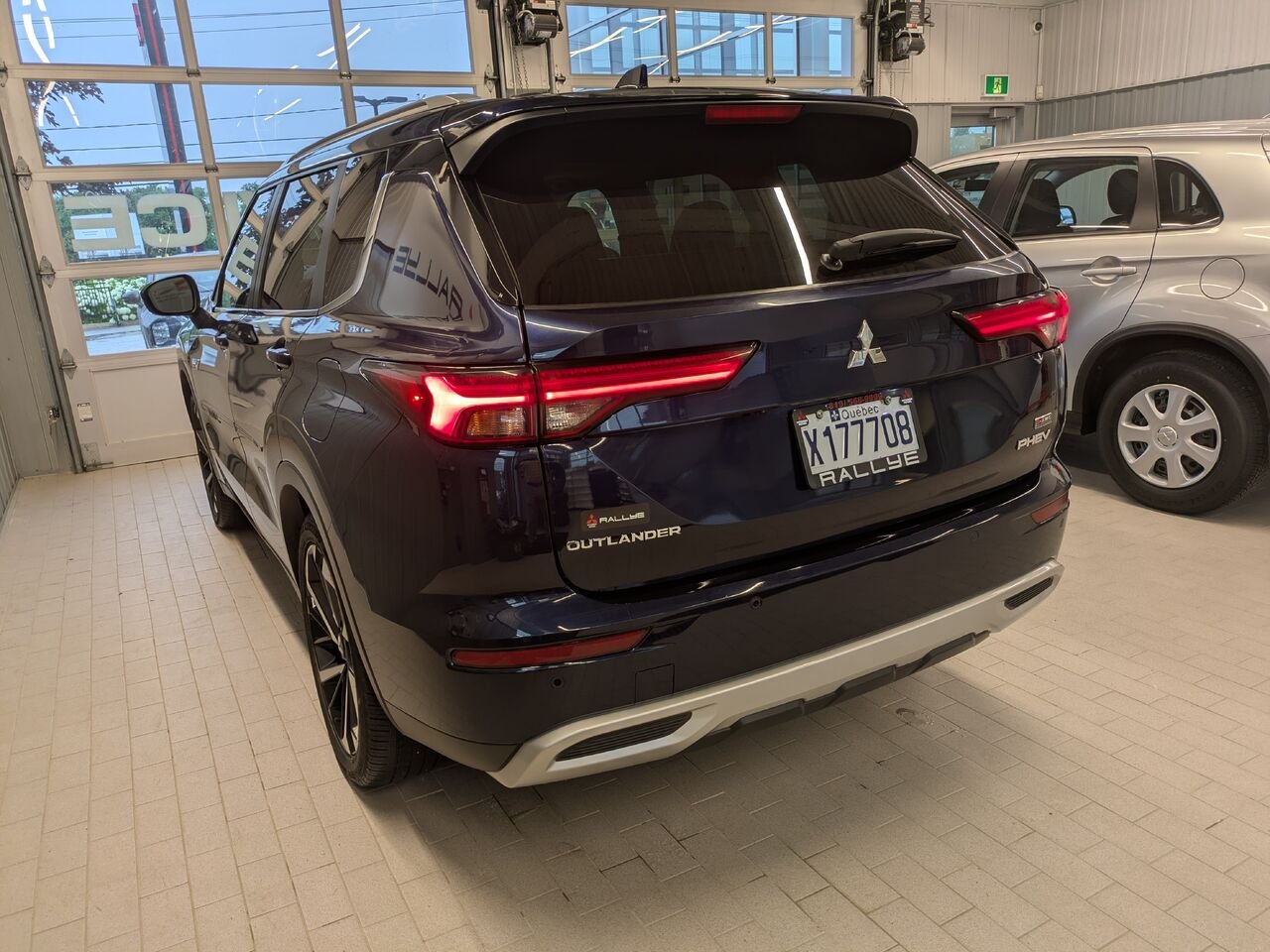 2024 Mitsubishi Outlander Plug-In Hybrid Gatineau - photo #19