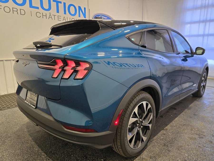 Ford Mustang Mach-E 2026 Bleu Adriatique métallisé