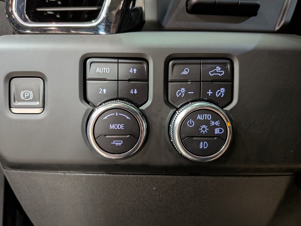 2023 GMC Sierra 1500 4WD Crew Cab 157" Denali Grey Val-David - photo #33