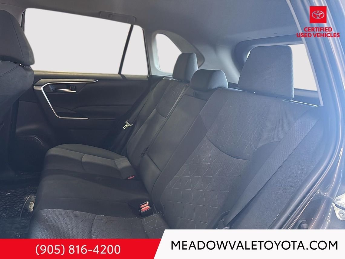 2022 Toyota RAV4 Sunroof, AWD, Power tailgate, Powers Drivers Seat, one owner Magnetic Grey Metallic Mississauga - photo #19