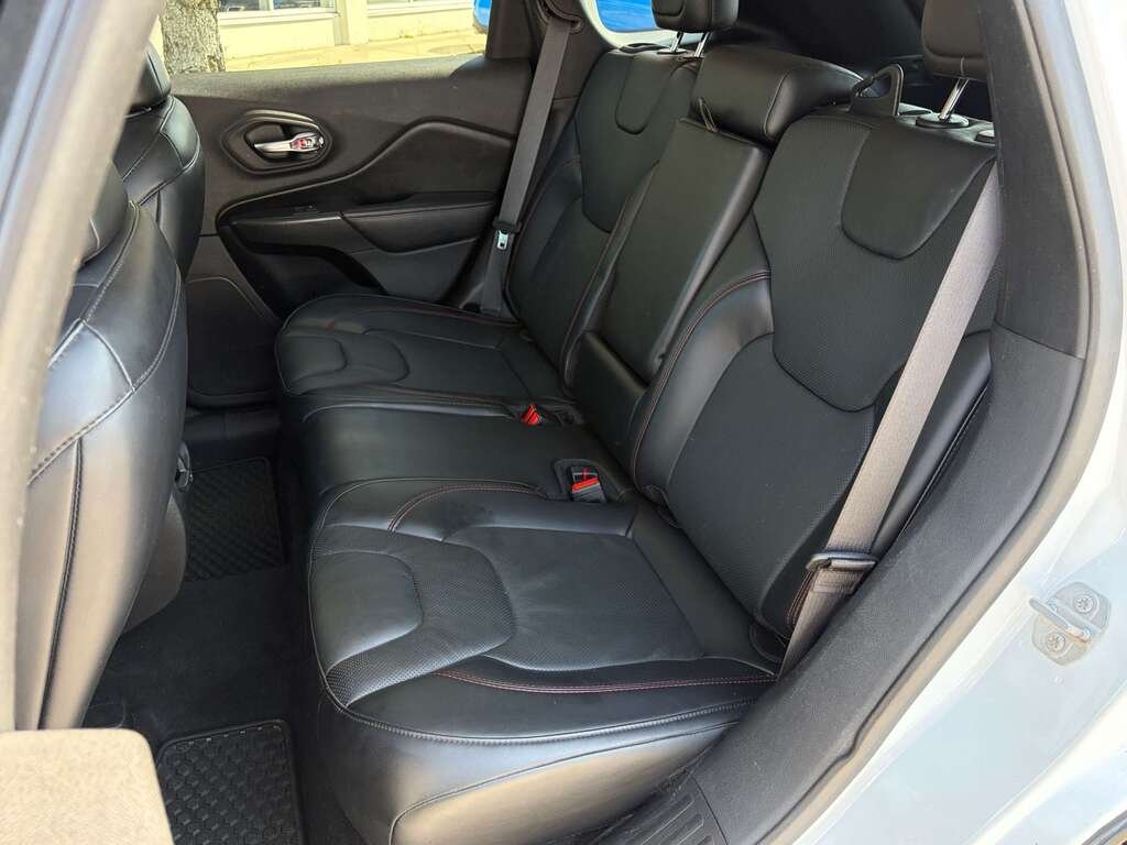 2020 Jeep Cherokee Trailhawk Elite 4x4 White Gatineau - photo #13