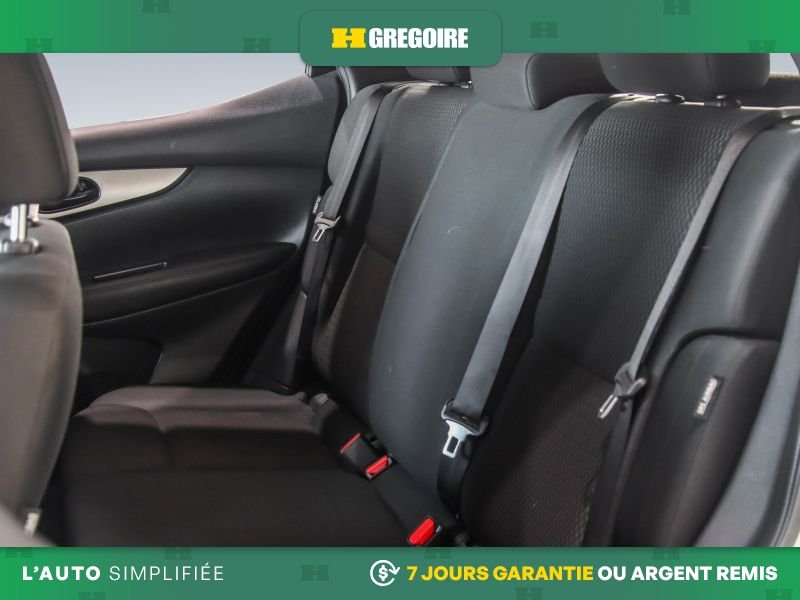 Nissan Qashqai 2023 Blanc Blainville - photo #20