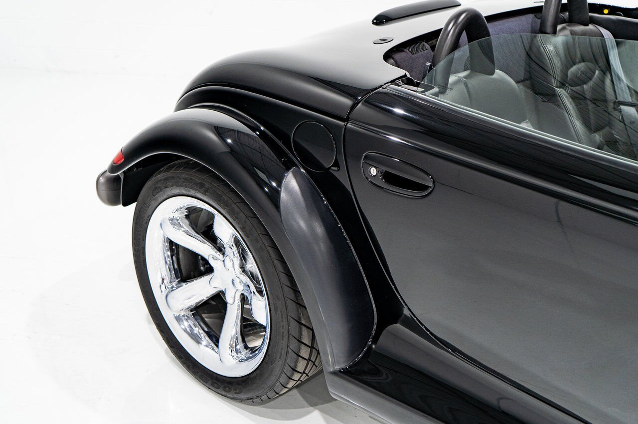 1999 Plymouth Prowler Desirable Black Colour with only 7,611KM (4756mi) from new **PRICE IN USD** Black Montreal - photo #47