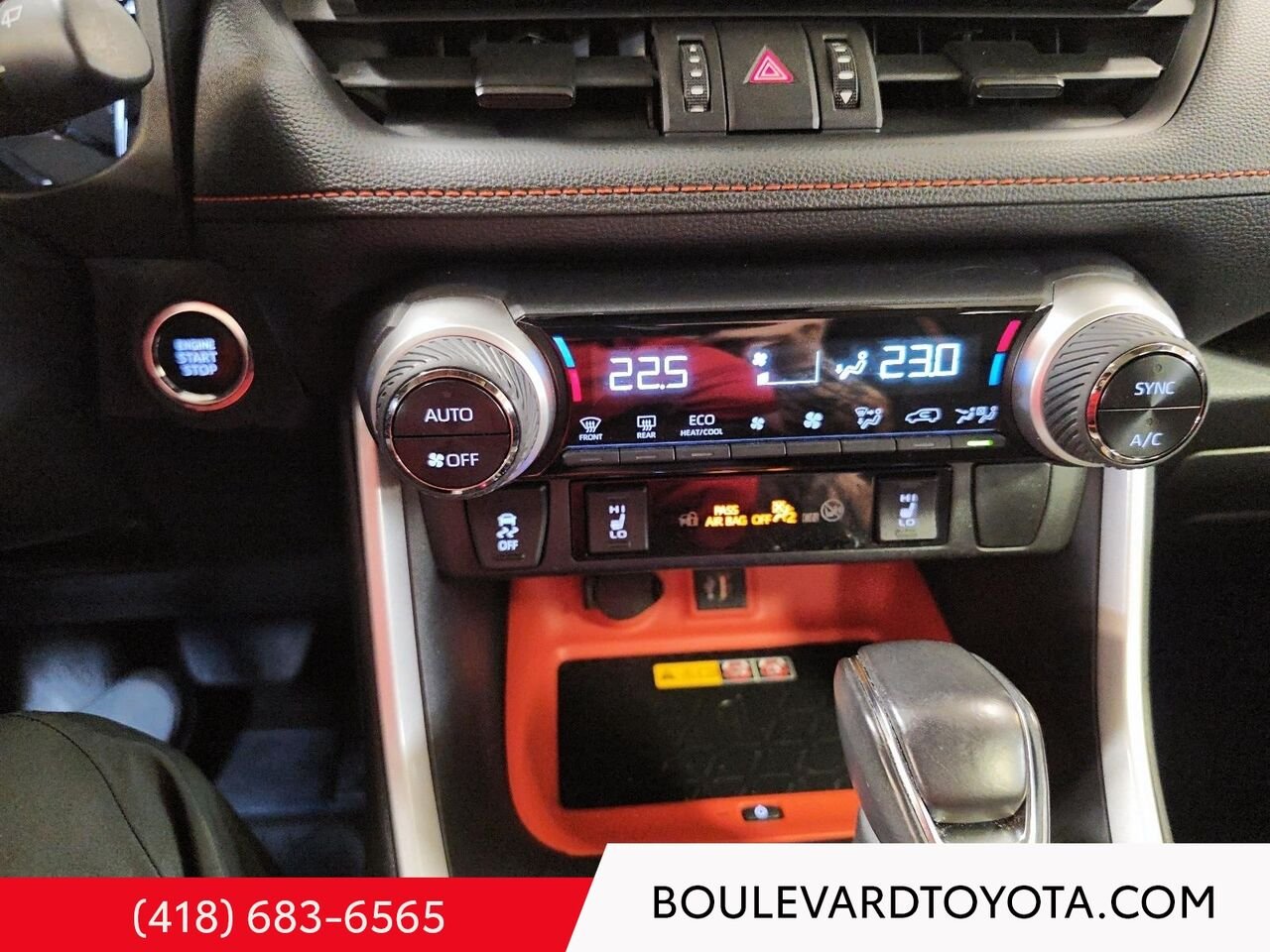 Toyota RAV4 97734B-130 | ADVENTURE 2024 Noir minuit métallisé Québec - photo #14