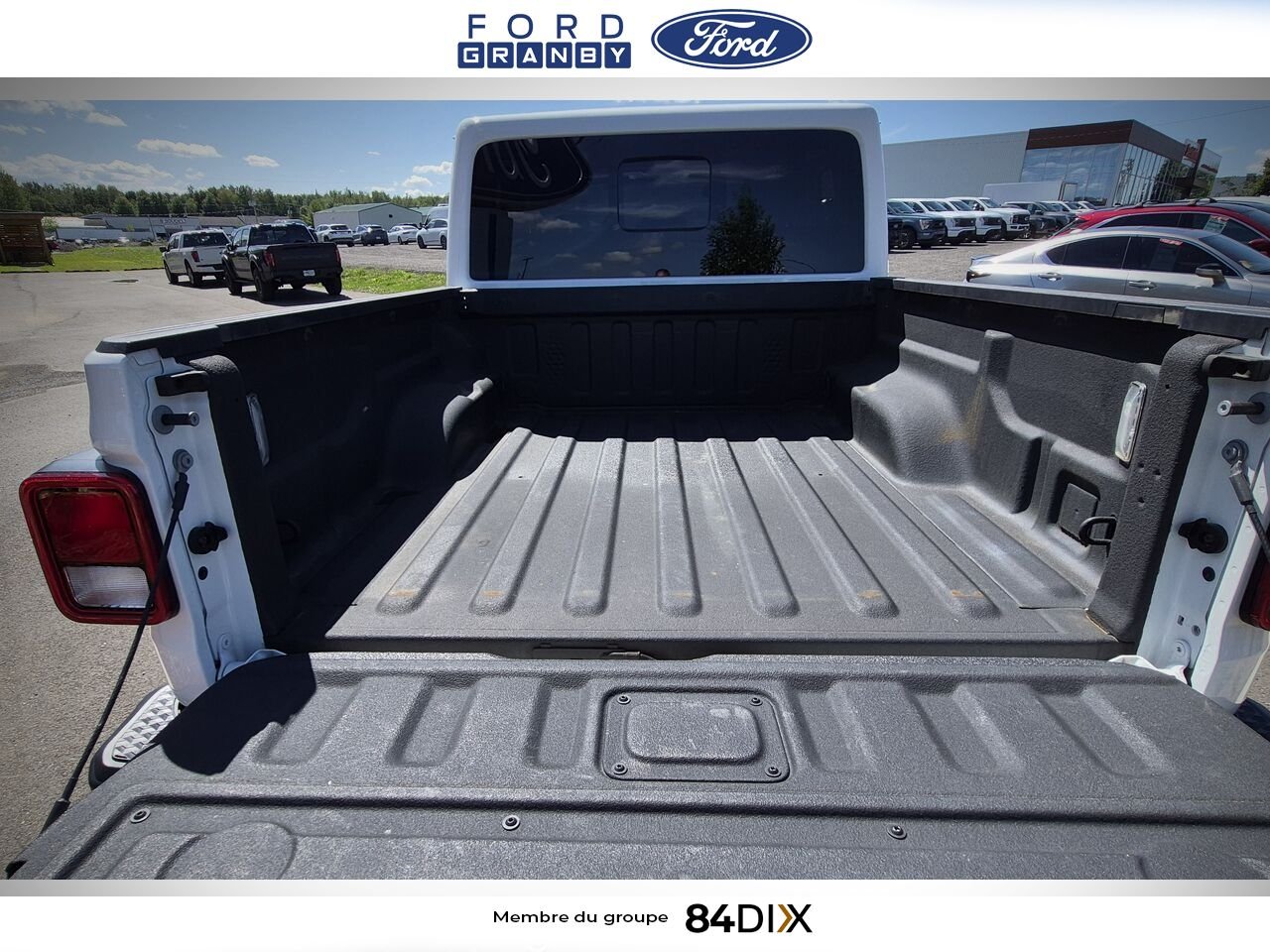 Jeep Gladiator 2023 Blanc Granby - photo #13