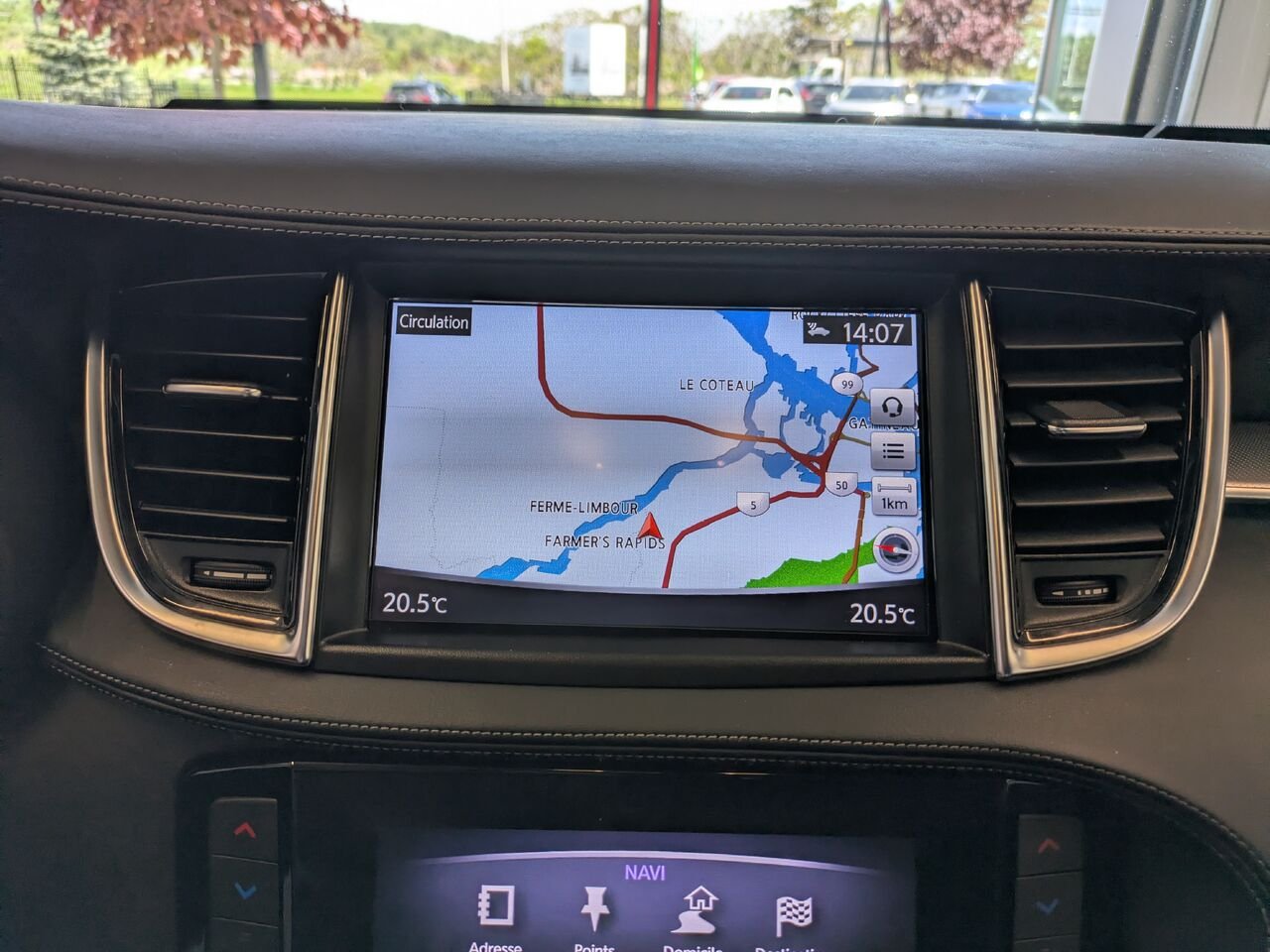 2019 INFINITI QX50 Black Gatineau - photo #11