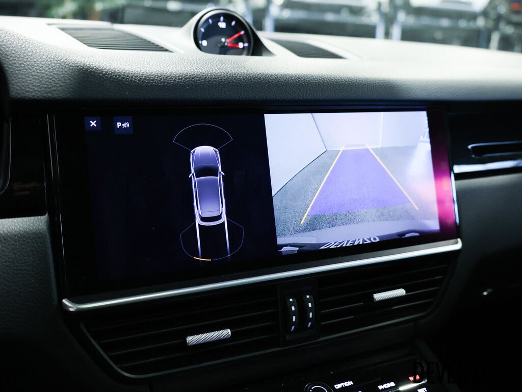 2020 Porsche Cayenne Silver Saint-Eustache - photo #20