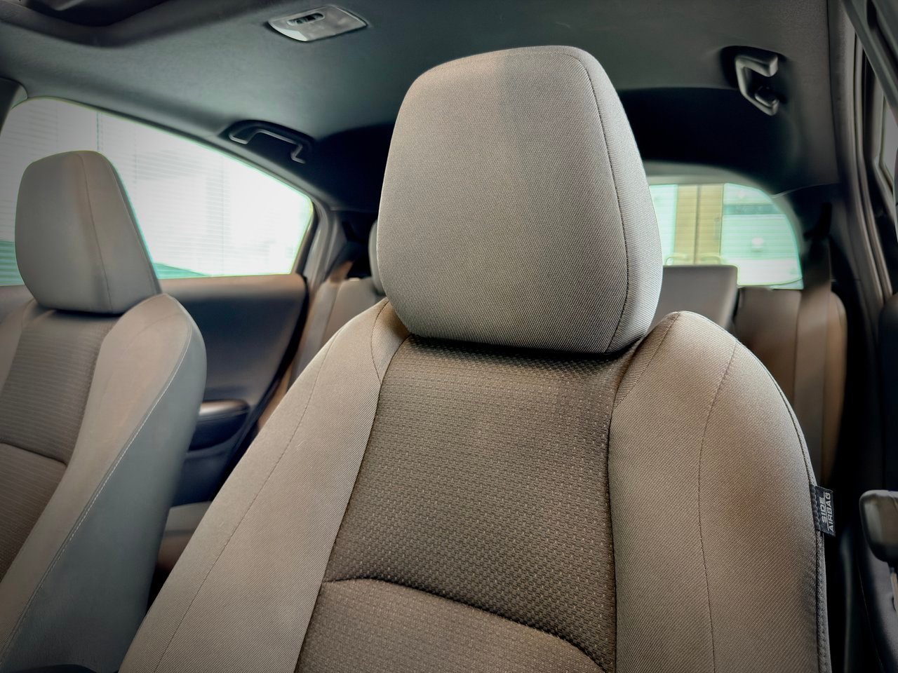 2021 Honda HR-V Black Notre-Dame-des-Prairies - photo #16