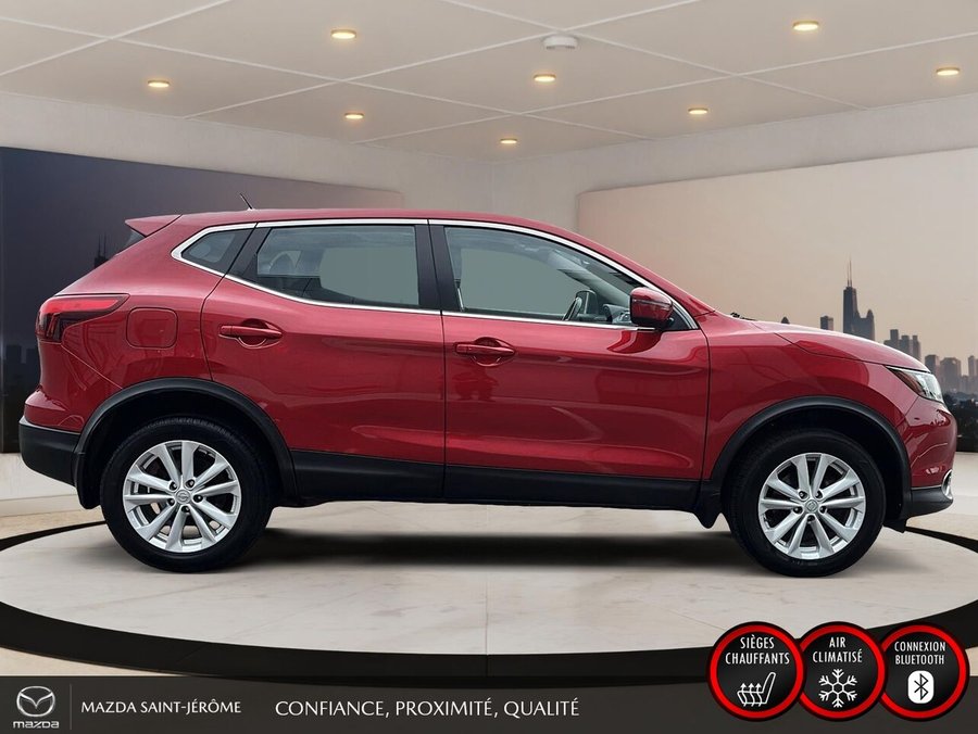 Nissan Qashqai SV | AWD | TOIT OUVRANT | MAGS | 2018 Rouge