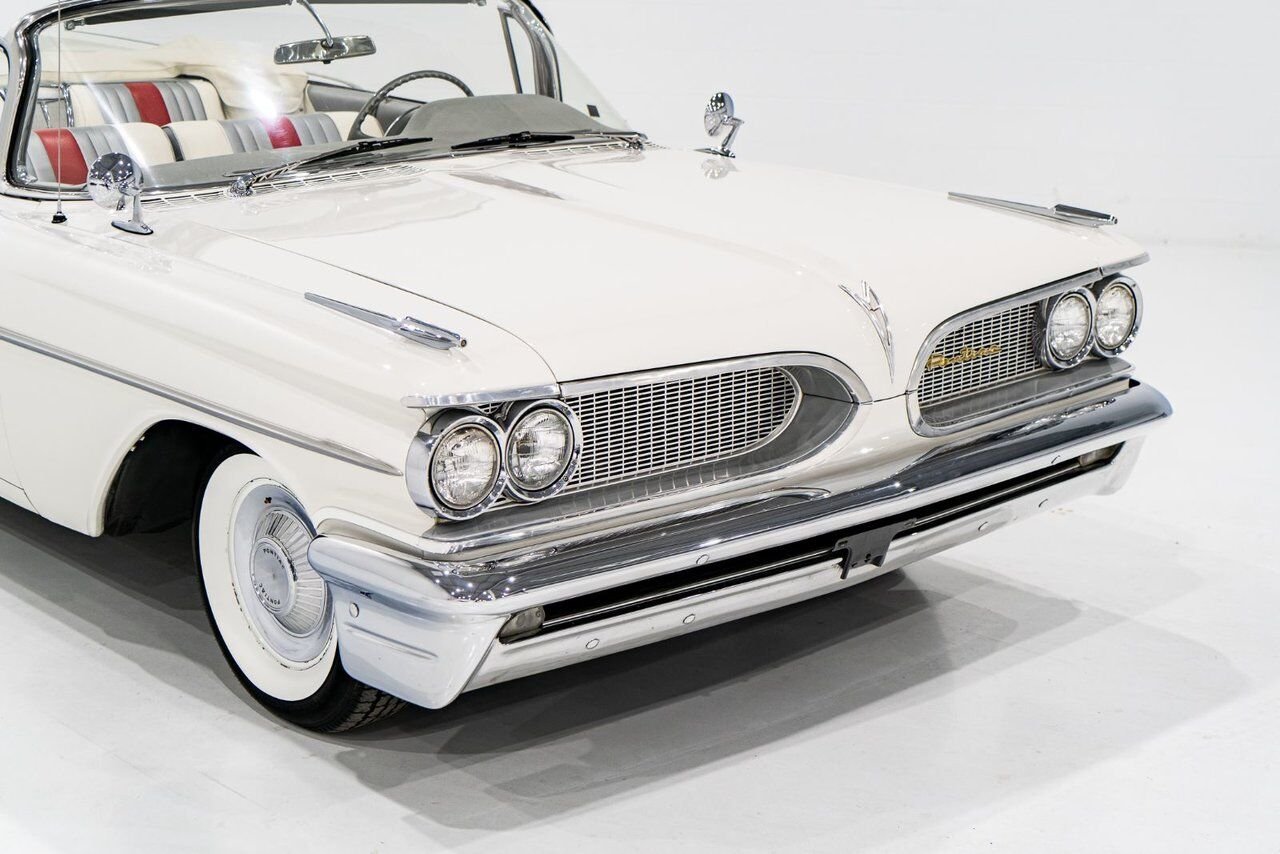 Pontiac PARISIENNE **PRIX EN USD** Fully restored with 261cu.in. and GM built sheet 1959 Blanc Montréal - photo #32