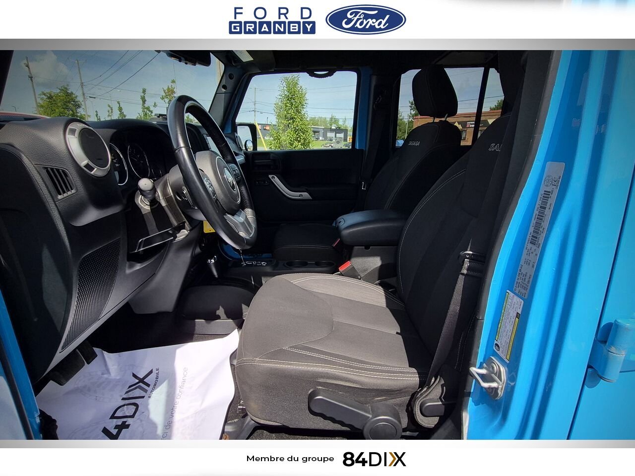 Jeep Wrangler Unlimited 2017 Bleu Granby - photo #11
