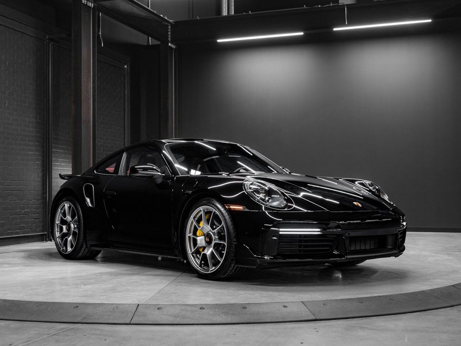 2022 Porsche 911 2022 Black