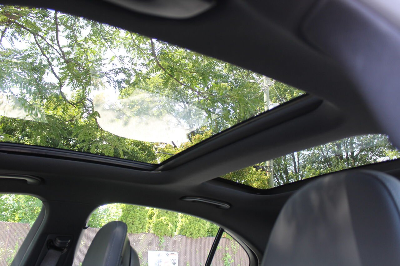 Mercedes-Benz Classe-C VIN: W1KAF4HB8NR047821 2022 Blanc Sainte-Rose - photo #6