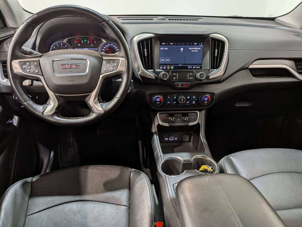 GMC Terrain 2023 Blanc Val-David - photo #28