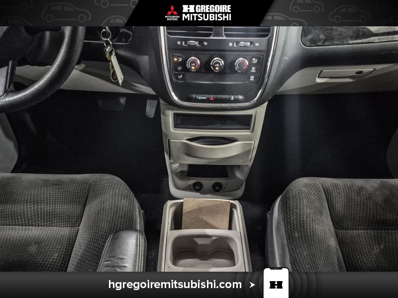 2017 Dodge GR Caravan Brown Blainville - photo #23