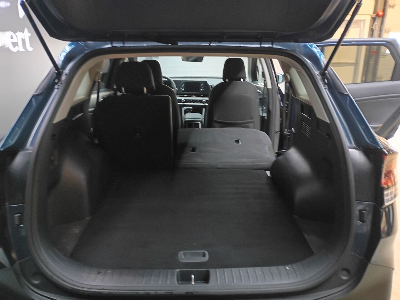 2023 Kia Sportage Blue Blainville - photo #12
