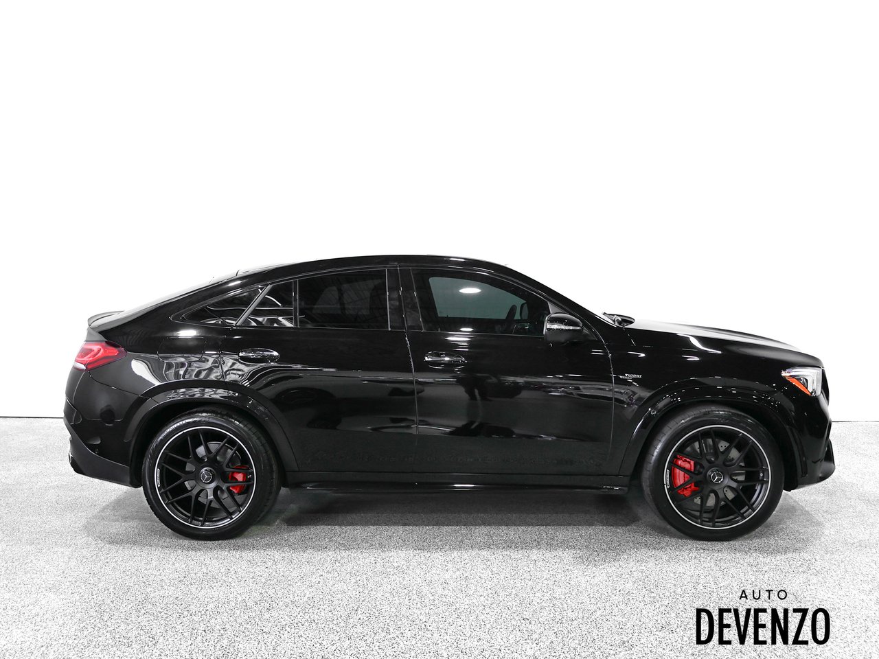 2023 Mercedes-Benz GLE Black Saint-Eustache - photo #2