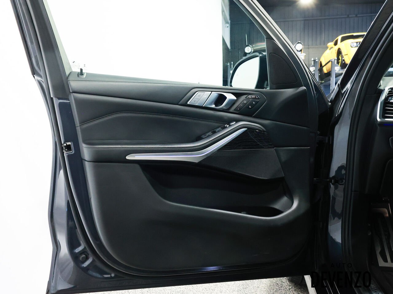 2022 BMW X7 Grey Saint-Eustache - photo #12