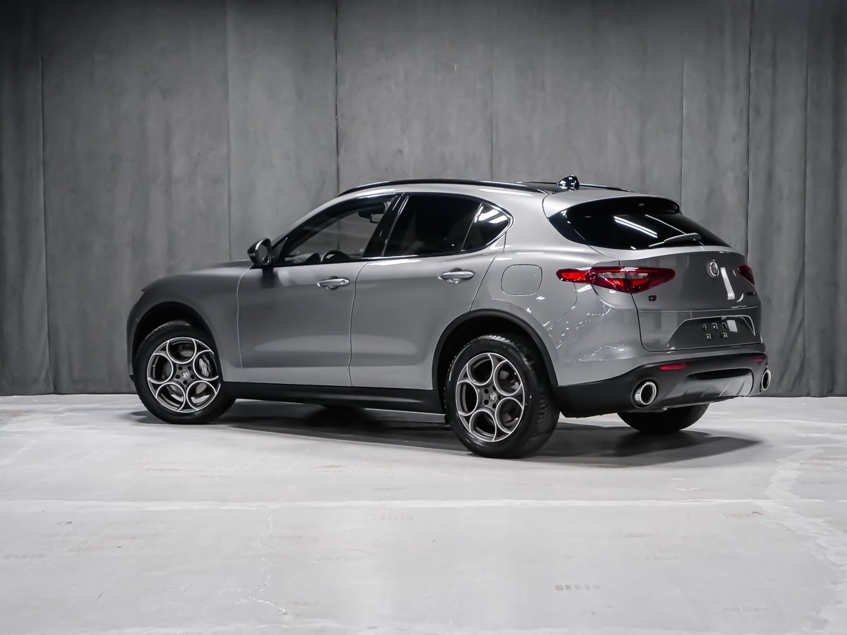 Alfa Romeo Stelvio Sprint 2021 Gris Montréal - photo #3