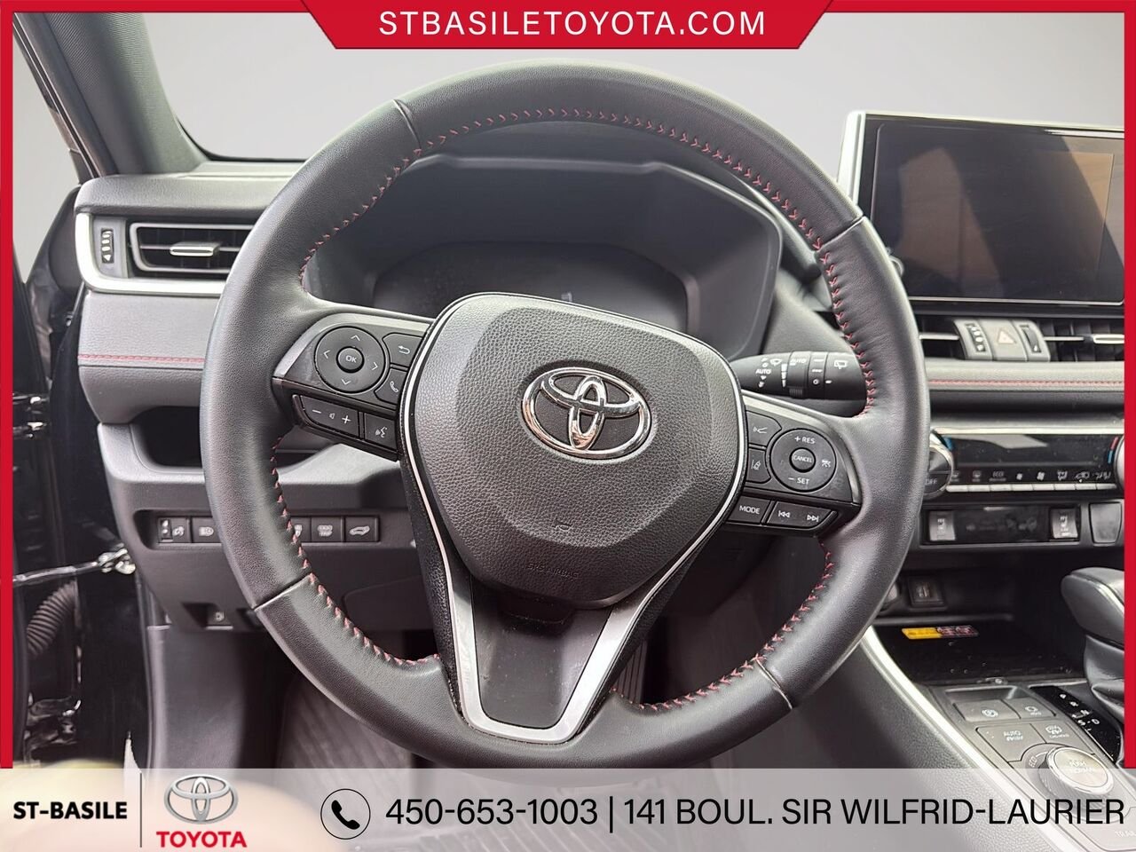 TOYOTA RAV4 PRIME 2024 Noir Saint-Basile-le-Grand - photo #14