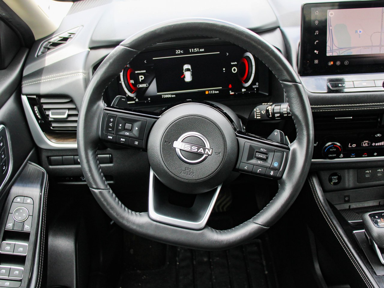 2024 Nissan Rogue AWD Platinum White Sherwood Park - photo #18
