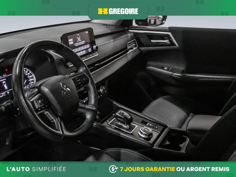 Mitsubishi Outlander 821231 | ES 4WD AUTO AC GR ELECT MAGS CAM RECUL BLUETOOTH 2023 Noir Laval - photo #11
