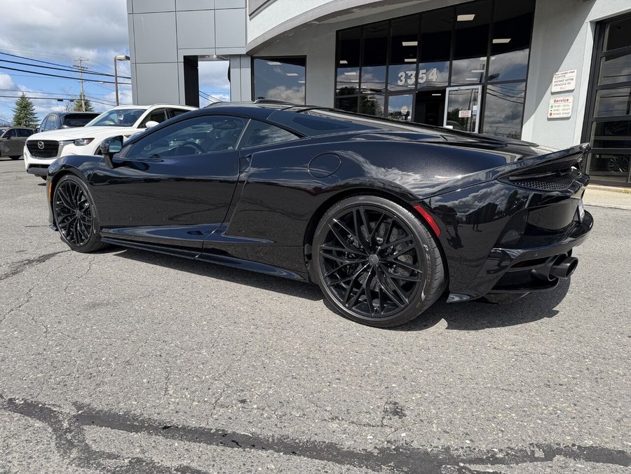 2025 McLaren GTS 2025 Black