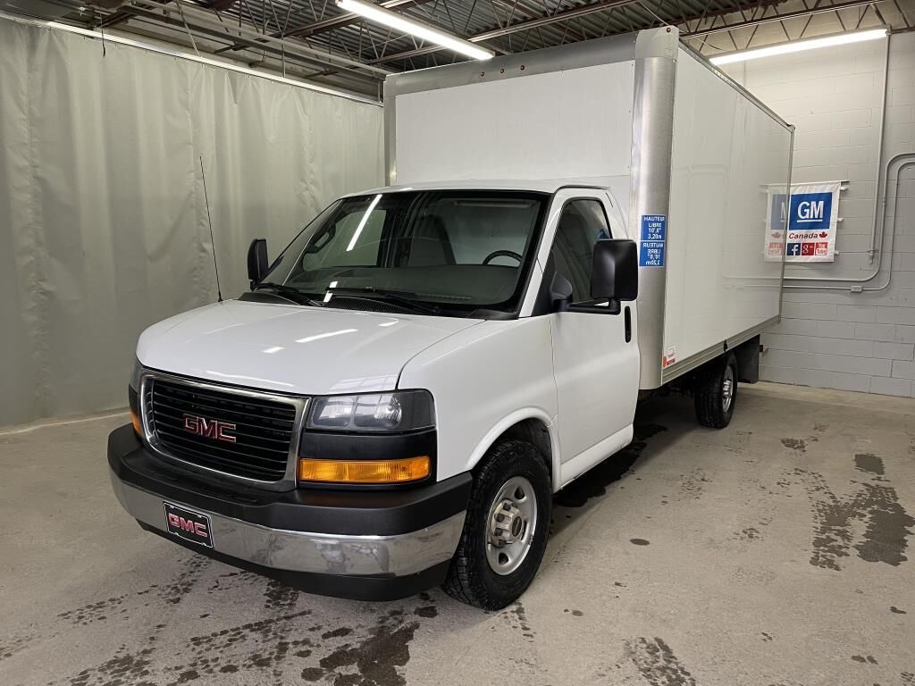 2019 GMC Savana Cutaway