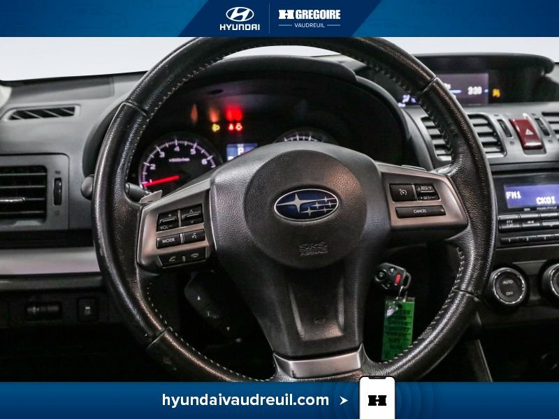 2014 Subaru XV Crosstrek Silver Blainville - photo #20