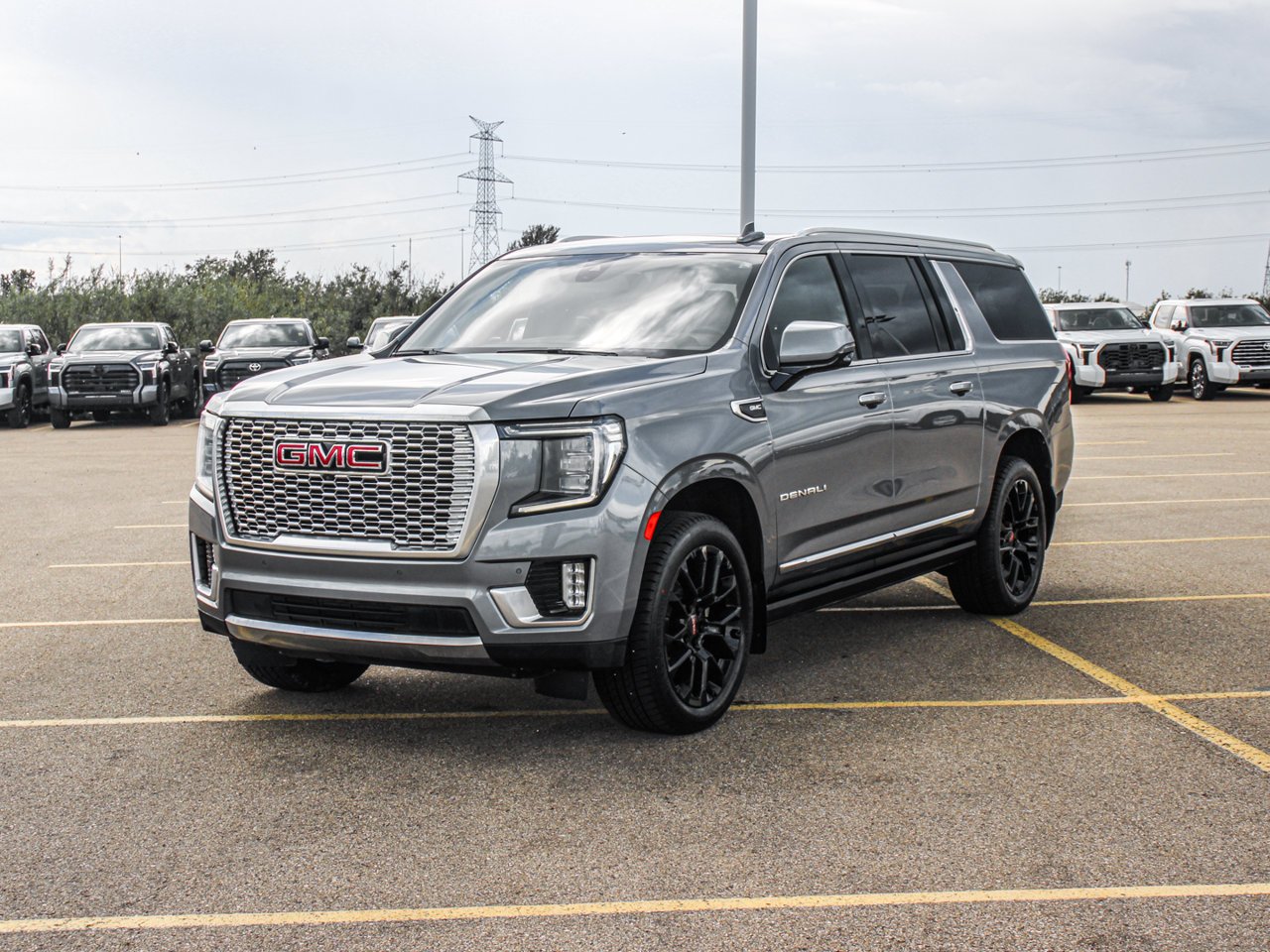 2022 GMC Yukon XL 4WD 4dr Denali Grey Sherwood Park - photo #3