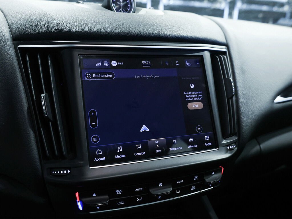 2022 Maserati Levante Black Saint-Eustache - photo #21
