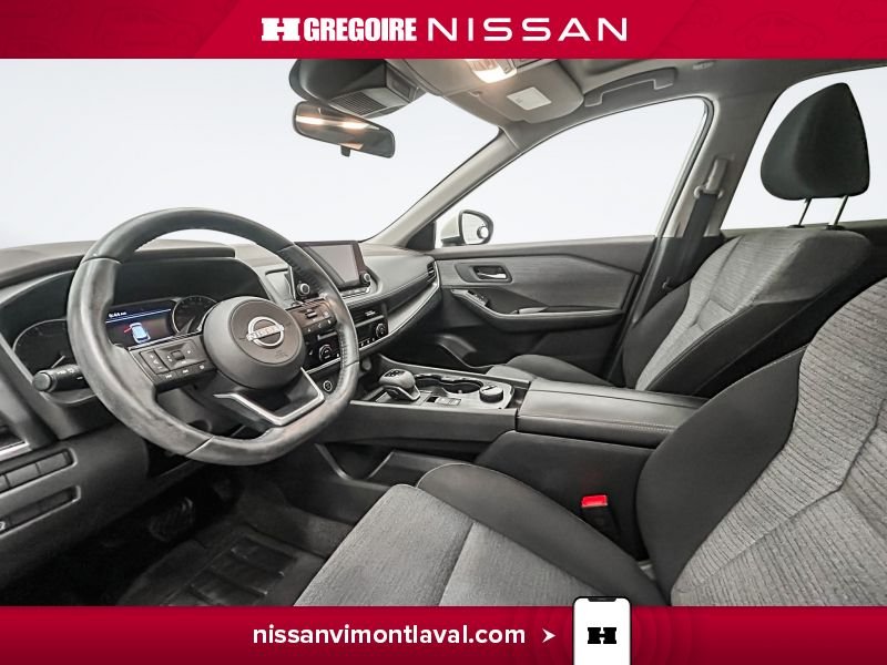 Nissan Rogue 2023 Blanc Laval - photo #19
