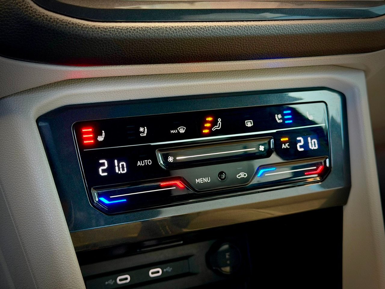 Volkswagen Tiguan 2024 Bleu Notre-Dame-des-Prairies - photo #35