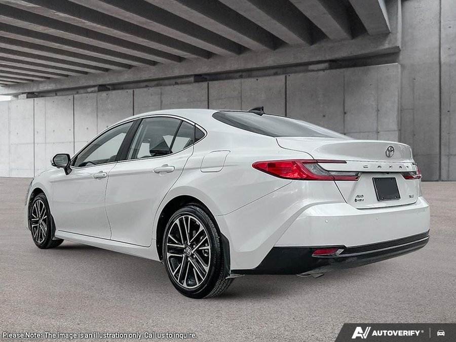 2026 Toyota Camry 2026 Wind Chill Pearl